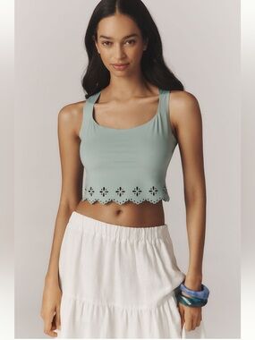 Anthropologie Seamless Scalloped Hem Laser-Cut Cropped Tank Top - Size M - BNWT
